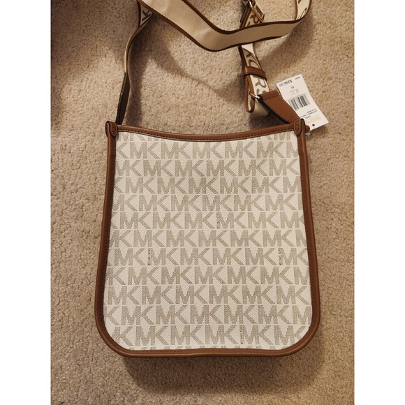 Michael Kors 35F2G7ZC5B Women's Messenger Bag Large- Vanilla - Picture 6 of 9